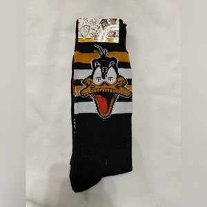 Looney Tunes Crew Socks 2 pairs New